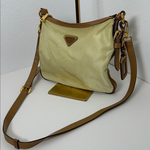 💯Authentic PRADA Tessuto Nylon Small Messenger Bag🍀 - Picture 5 of 16